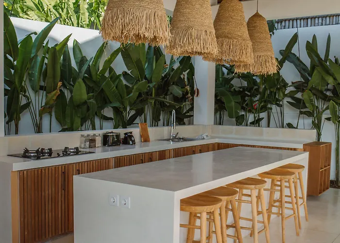 Modjo Bingin Uluwatu